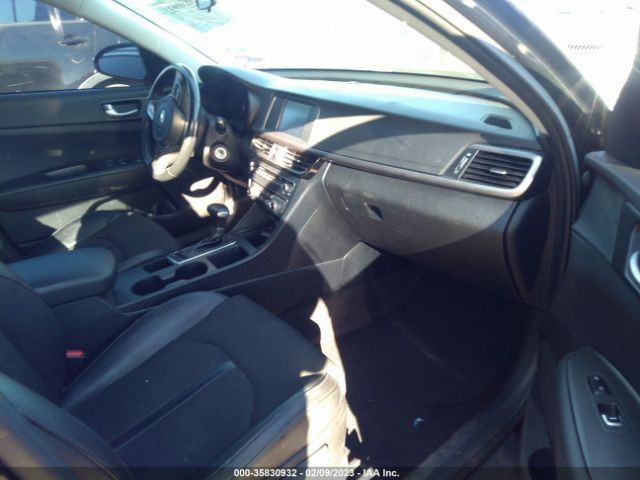 5XXGT4L35JG253981 KIA Optima S
