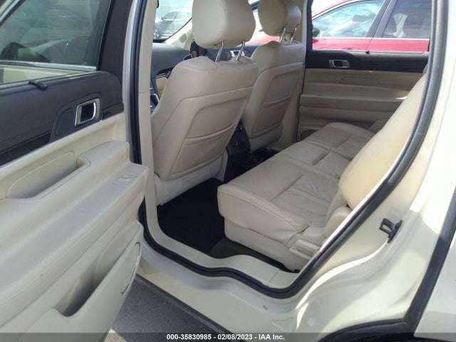 2015 Lincoln MKT, VIN: 2LMHJ5AT7FBL03001