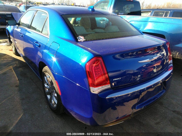 2C3CCARG8JH165791 Chrysler 300 Touring