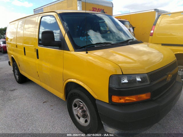 Chevrolet EXPRESS CARGO VAN 2021 1GCWGAFP4M1167588 Image 1