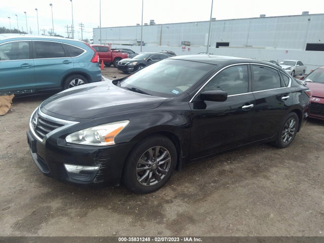 Nissan Altima 2.5 S 2015 1N4AL3AP5FN405863 Image 2