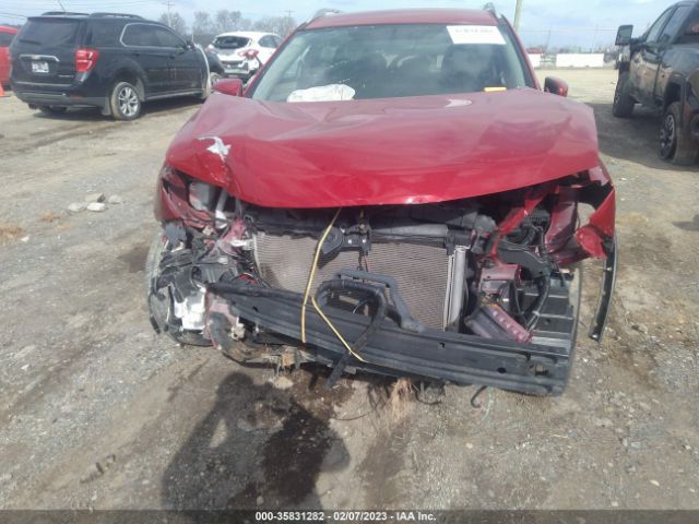 JN1BJ1CR3HW103737 Nissan Rogue Sport S