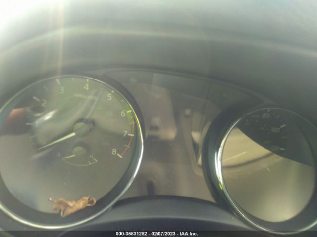 JN1BJ1CR3HW103737 Nissan Rogue Sport S