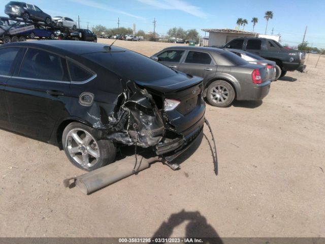 3FA6P0H75FR169825 Ford FUSION SE