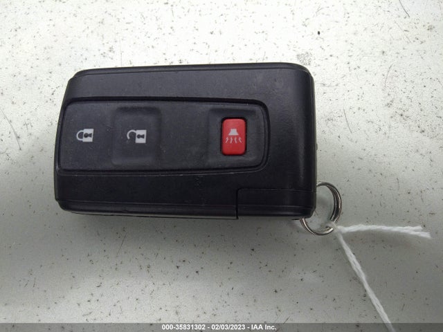 2007 TOYOTA PRIUS VIN: JTDKB20UX77646181