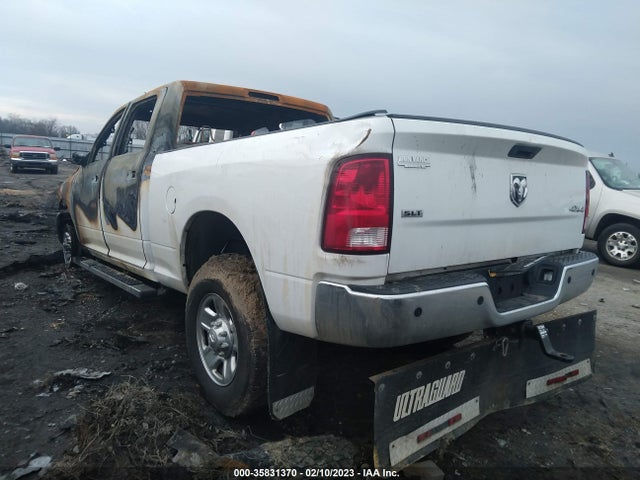 3C6UR5DL9JG278229 RAM 2500 Slt