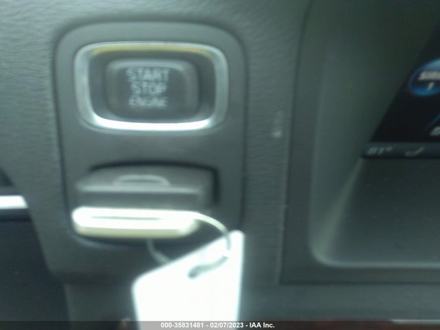 2015 Volvo XC70, VIN: YV440MBB4F1196032