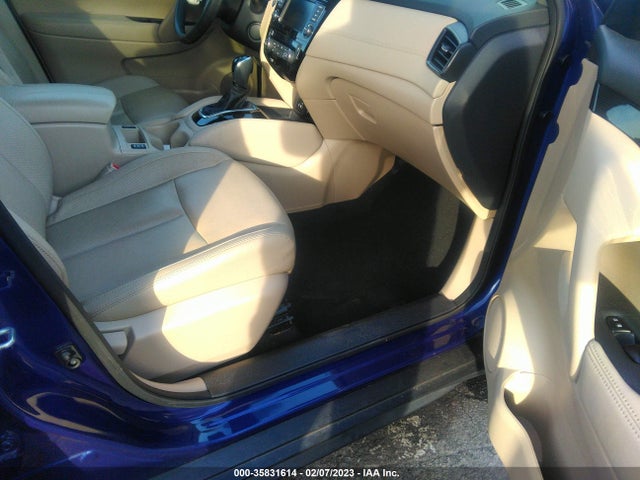2018 NISSAN ROGUE SL VIN: 5N1AT2MT9JC708884