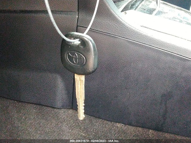 2015 Toyota Corolla, VIN: 2T1BURHE9FC363090
