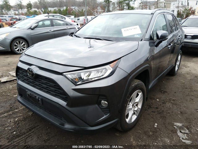 2021 Toyota RAV4, VIN: 2T3P1RFV9MC202048