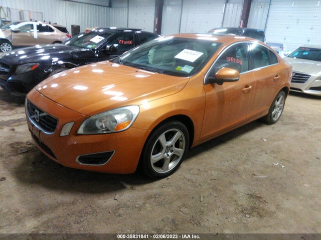 Volvo S60 T5 2012 YV1622FSXC2042025 Image 2