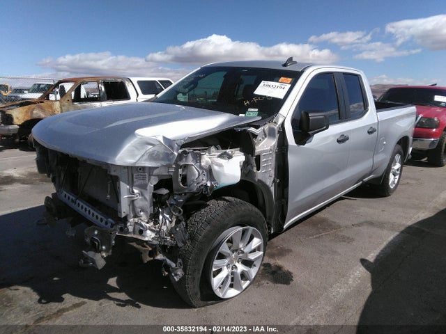 Chevrolet Silverado 1500 Custom 2021 1GCRWBEK3MZ343835 Image 2