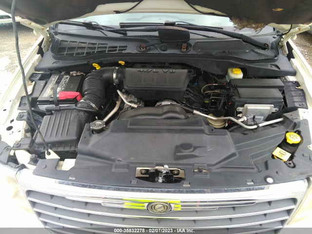 1A8HX58N18F140149 Chrysler Aspen Limited