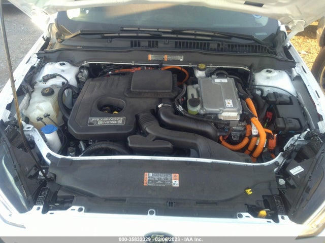 2020 Ford Fusion, VIN: 3FA6P0SU7LR251727