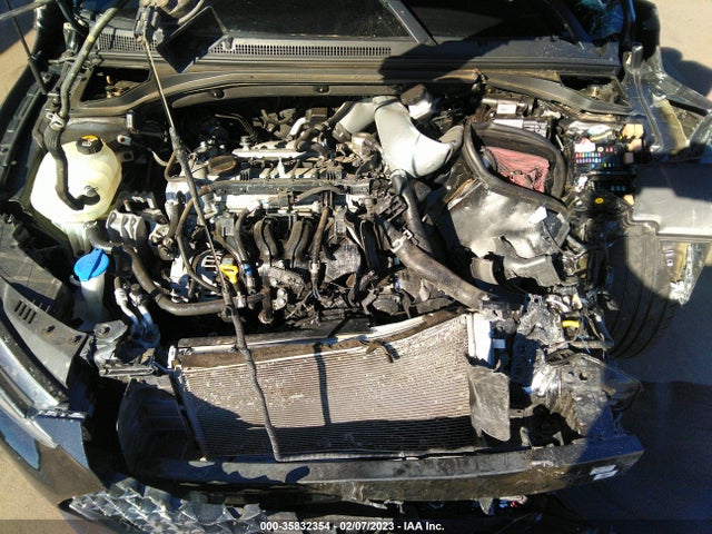 2020 Hyundai Veloster, VIN: KMHTH6AB3LU021989