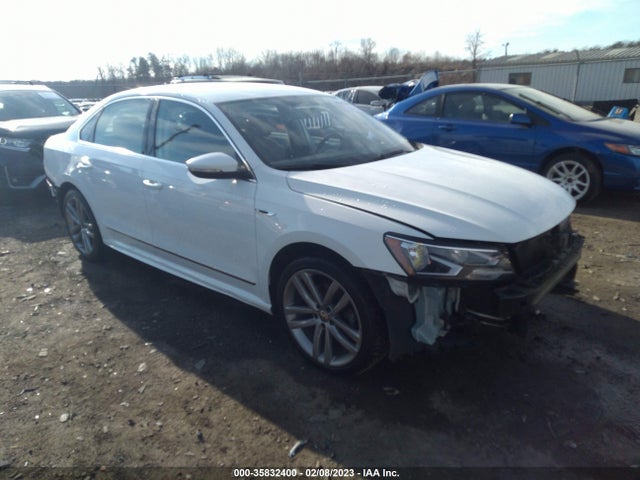 2017 Volkswagen Passat, VIN: 1VWDT7A37HC041680