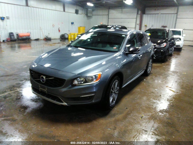 2016 Volvo V60, VIN: YV4612HK2G1006666