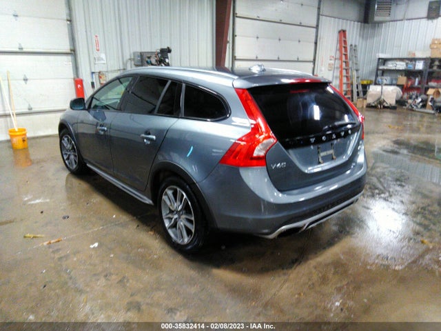 2016 Volvo V60, VIN: YV4612HK2G1006666