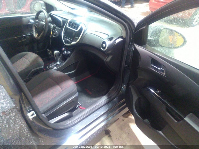 Chevrolet SONIC LT 2019 1G1JD6SB7K4125298 Image 6