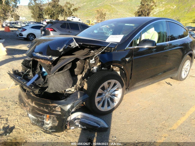 2020 Tesla Model X, VIN: 5YJXCDE27LF283980