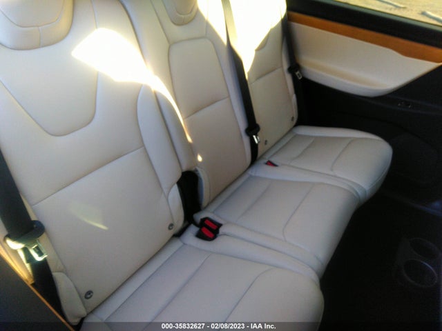 2020 Tesla Model X, VIN: 5YJXCDE27LF283980