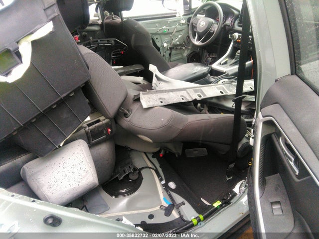 2022 TOYOTA RAV4 XLE VIN: 2T3P1RFV9NW249385