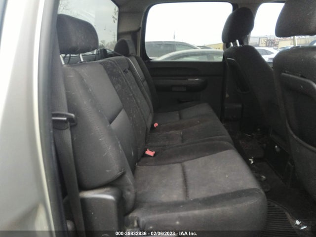 2011 GMC SIERRA 1500 SLE VIN: 3GTP2VE35BG107990