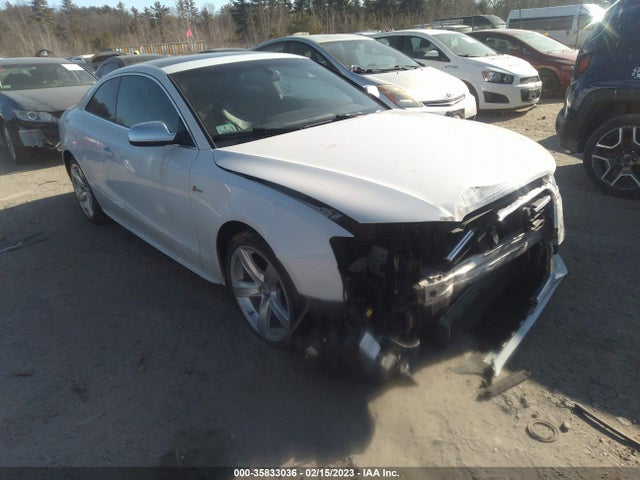 2014 Audi S5, VIN: WAUCGAFR9EA011730