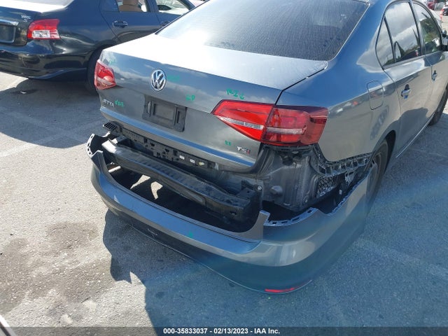 3VW267AJ4GM236629 Volkswagen Jetta Sedan 1.4t S