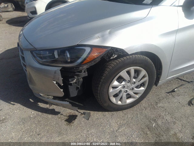 Auction sale of the 2018 Hyundai Elantra Se, vin: 5NPD74LF5JH389288, lot number: 35833155