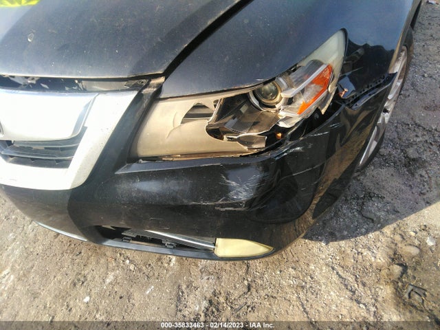 JH4KB2F68AC001924 Acura Rl Tech Pkg/tech/cmbs