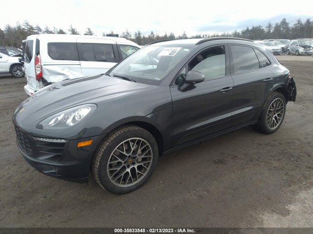 2017 Porsche Macan, VIN: WP1AB2A50HLB11063