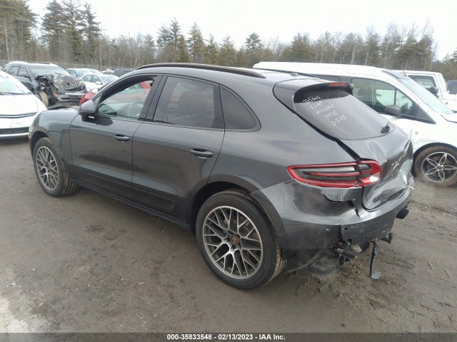 2017 Porsche Macan, VIN: WP1AB2A50HLB11063