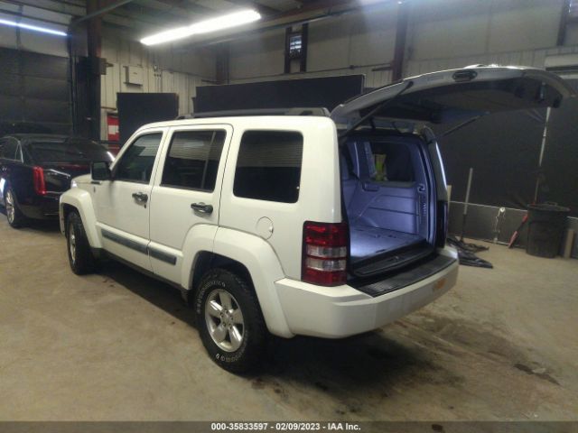 1J8GN28K09W544342 Jeep Liberty Sport