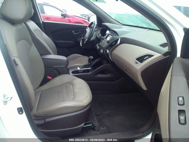 Hyundai TUCSON SE 2015 KM8JU3AGXFU955746 Image 5