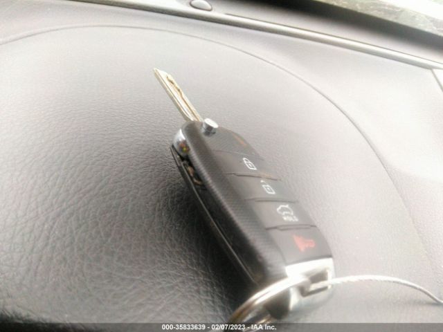 5XYKT3A68EG535826 KIA SORENTO LX