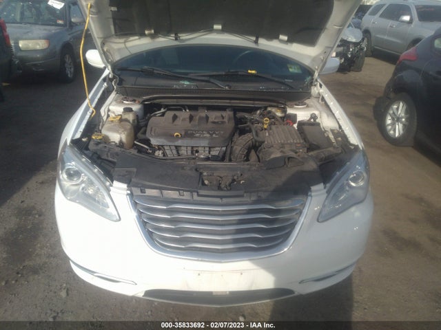 1C3CCBABXDN671009 Chrysler 200