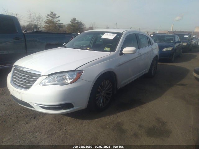 1C3CCBABXDN671009 Chrysler 200