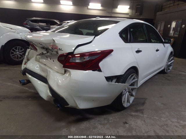 2018 NISSAN ALTIMA 2.5 SL VIN: 1N4AL3AP5JC165251