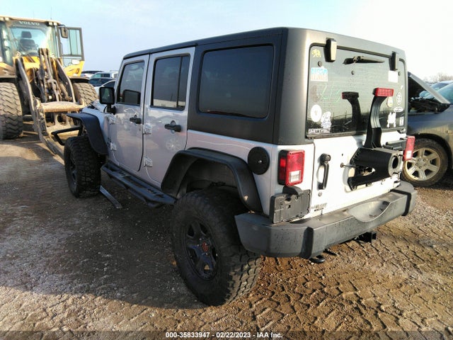 2012 JEEP WRANGLER UNLIMITED SPORT VIN: 1C4BJWDG7CL267588