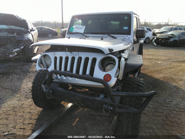2012 JEEP WRANGLER UNLIMITED SPORT VIN: 1C4BJWDG7CL267588
