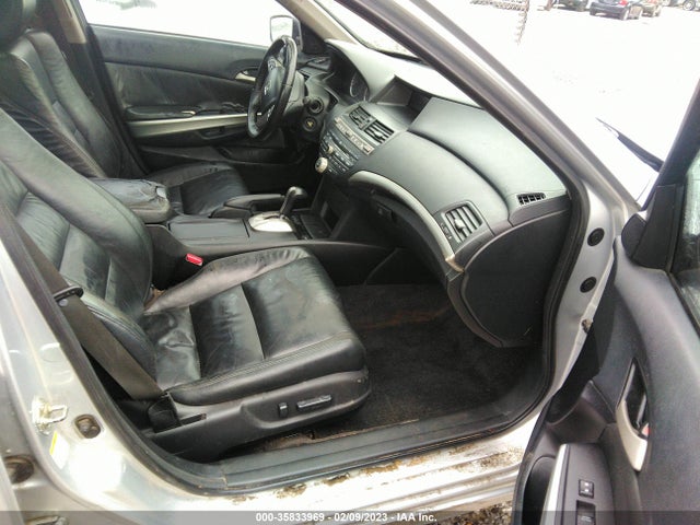 2010 HONDA ACCORD SDN EX-L VIN: 1HGCP3F83AA006489