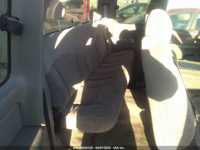 1999 CHEVROLET SILVERADO 1500 LS VIN: 2GCEC19T5X1152824