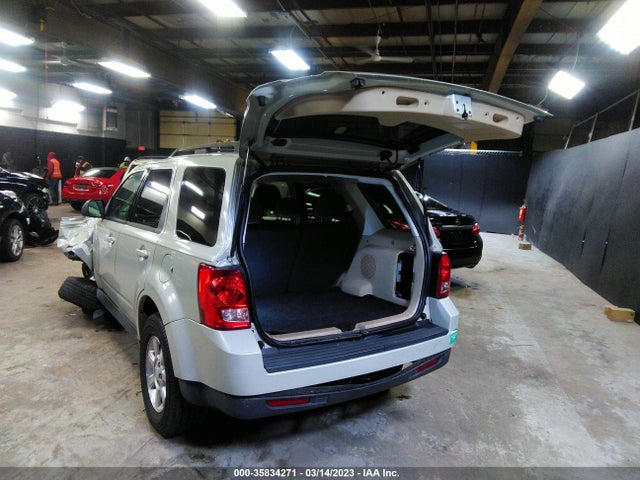 2008 MAZDA TRIBUTE GRAND TOURING VIN: 4F2CZ02Z68KM21476