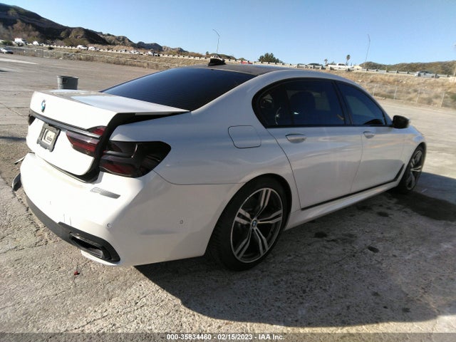 BMW 7 Series 740i 2016 WBA7E2C53GG548317 Image 5