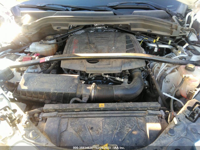 ZASFAKBN9J7B82261 Alfa Romeo Stelvio