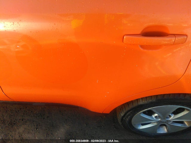 KIA Soul Base 2015 KNDJN2A2XF7817235 Image 7