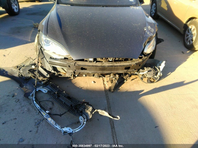 Tesla Model S 85d/70d/90d/p90d 2015 5YJSA1E26FF118182 Image 7