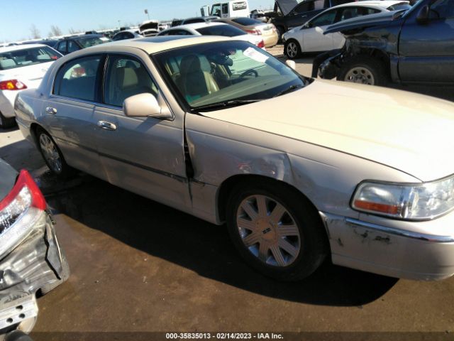 1LNHM83W83Y611014 Lincoln Town Car Cartier