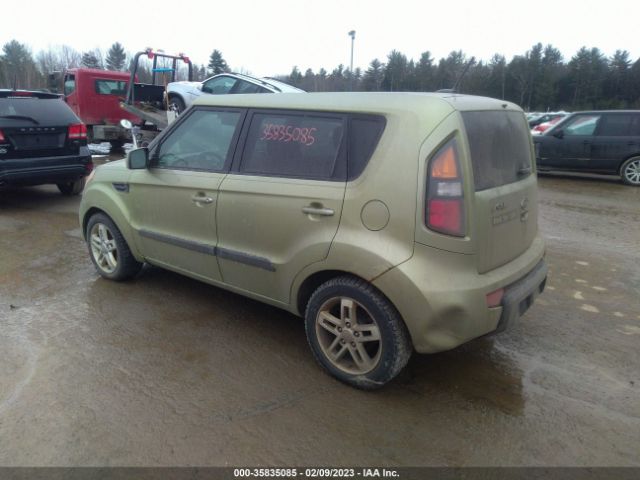 KNDJT2A20B7197799 KIA SOUL +